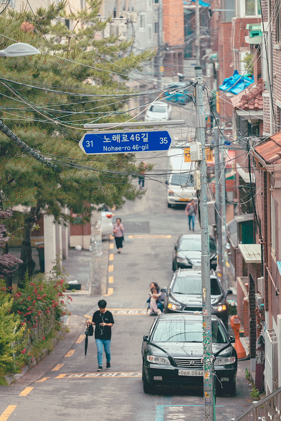 위쪽에서 내려다본 골목길