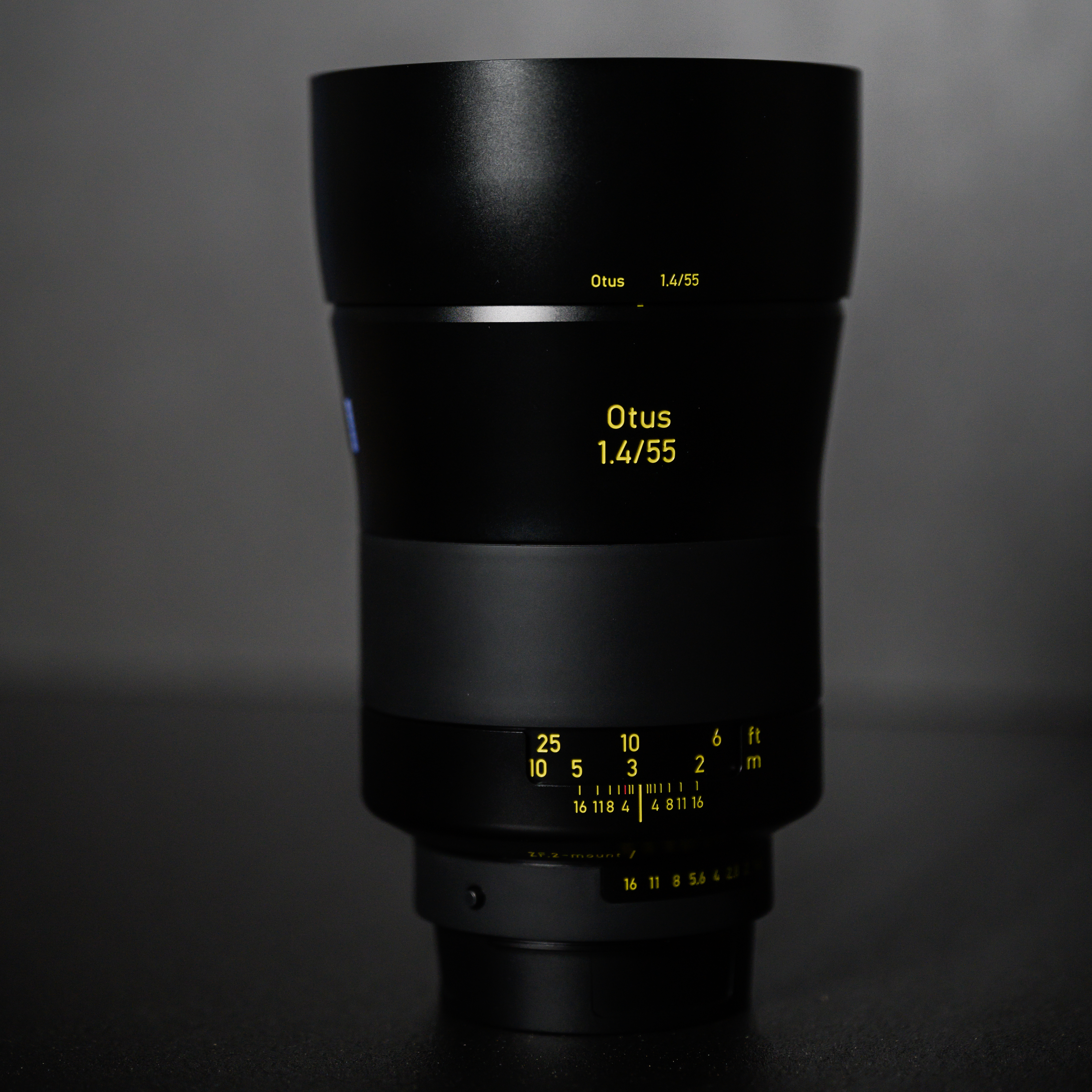 자이스 Otus 1.4/55 ZF.2