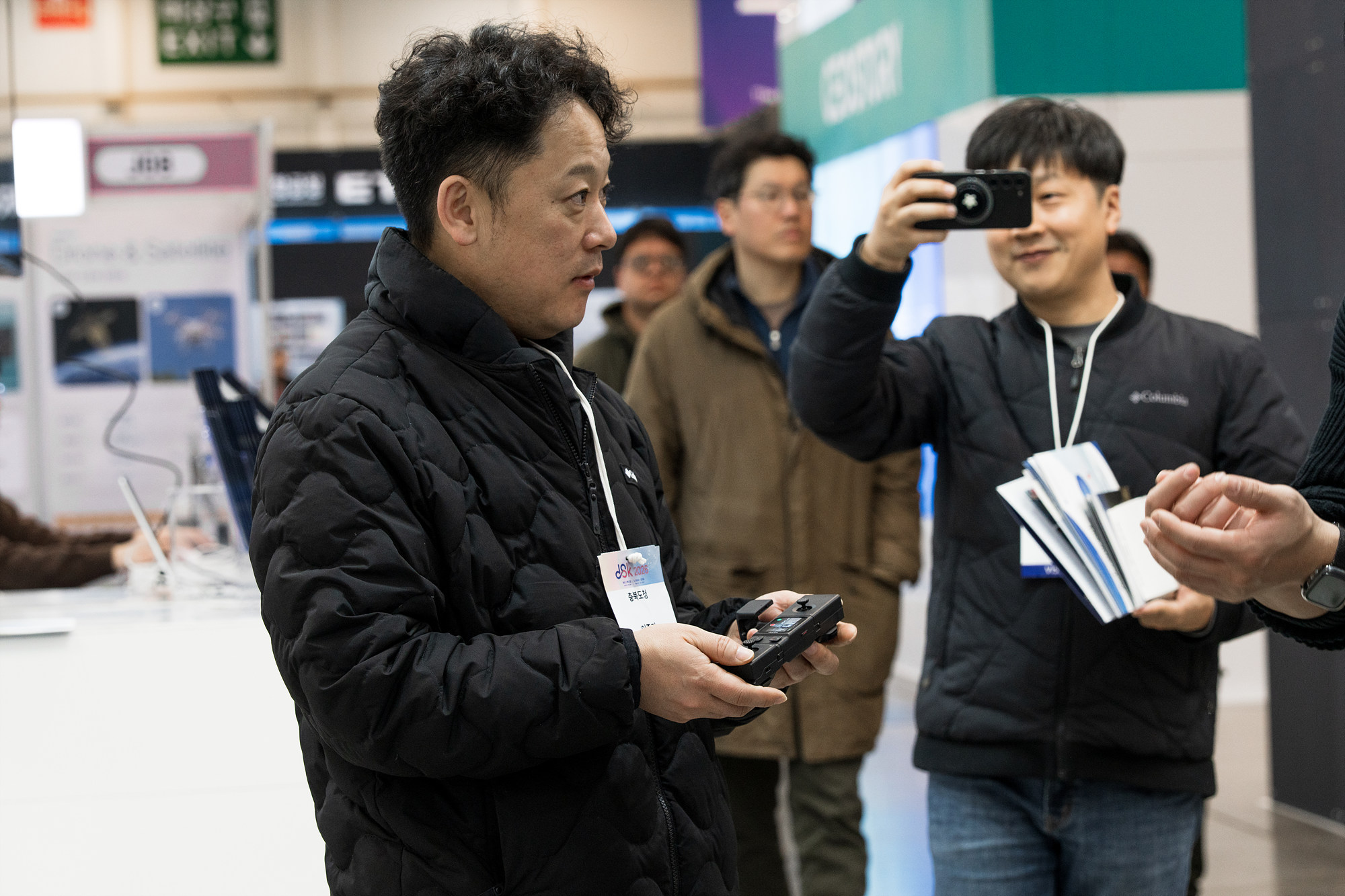 호버에어 HOVERAir 드론박람회 드론 체험중