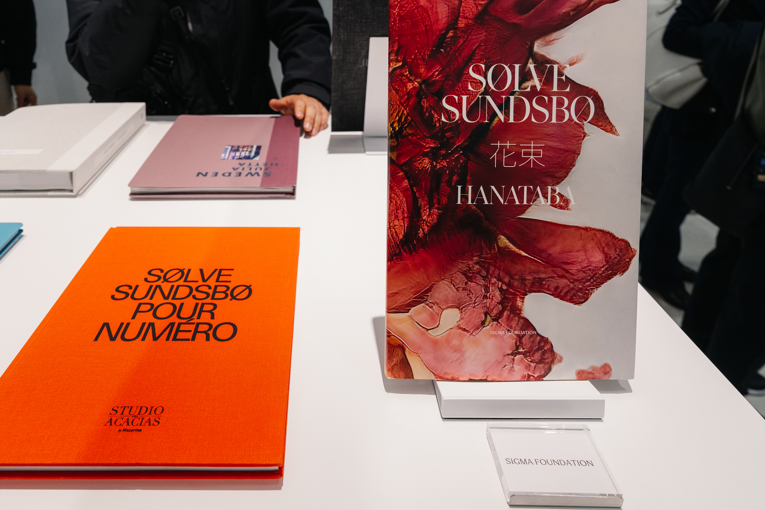 시그마 재단, SIGMA 재단과 협업한 ﻿솔베 순드스뵈(Sølve Sundsbø)의 'POUR NUMERO'와 'HANATABA' 사진집