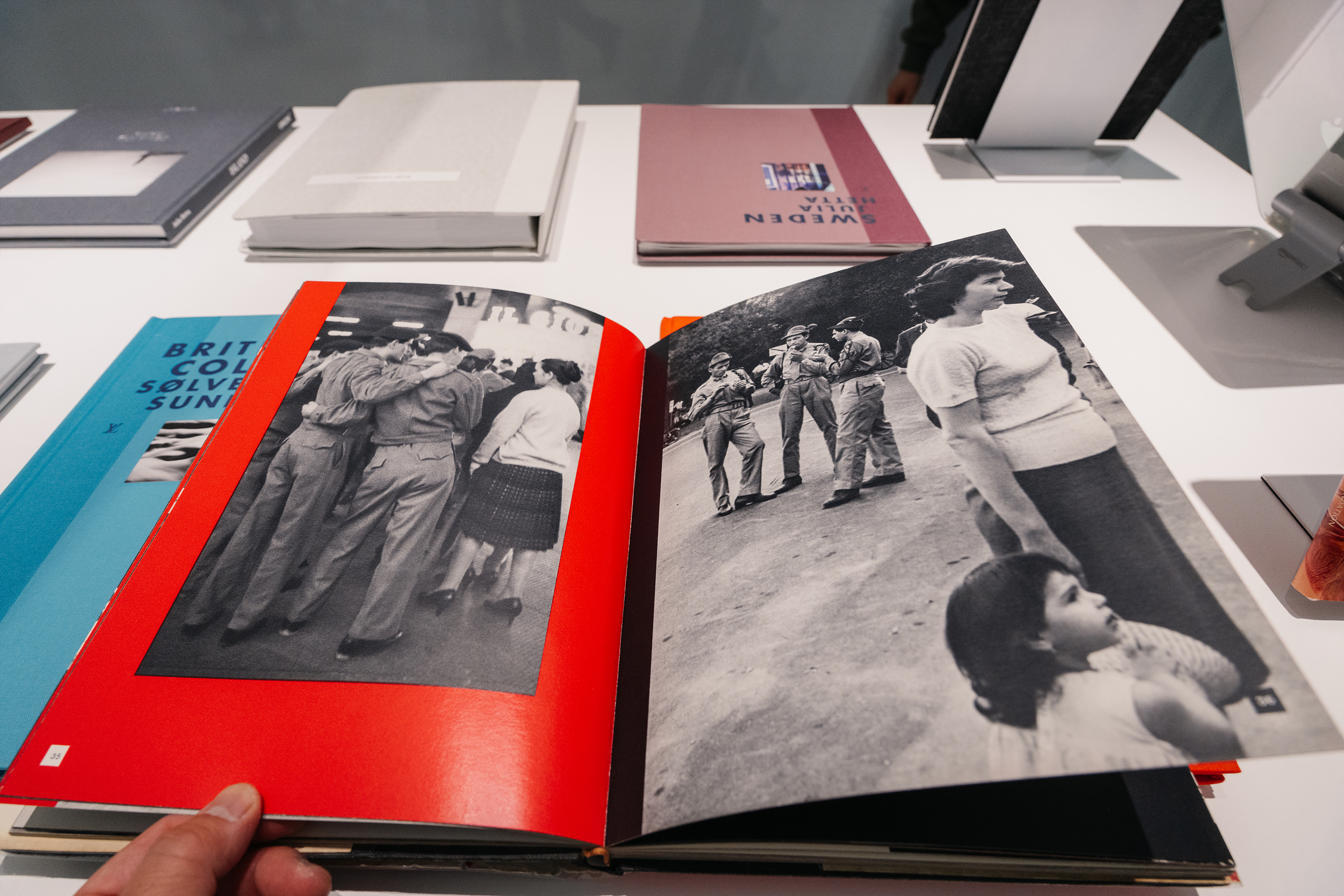 시그마 재단, SIGMA 재단과 협업한 ﻿솔베 순드스뵈(Sølve Sundsbø)의 'POUR NUMERO' 사진집