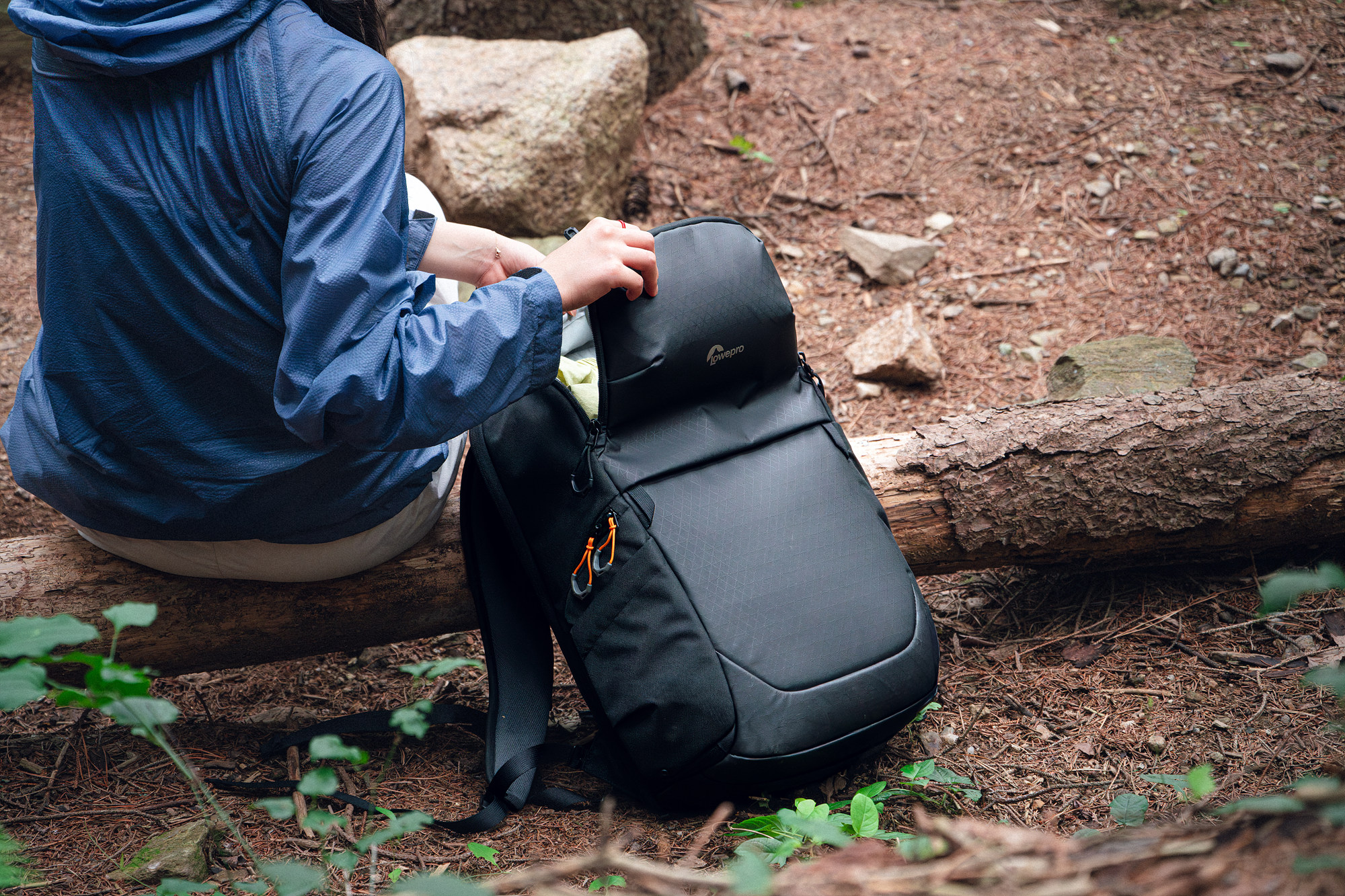 Lowepro Fastpack IV, 로우프로 Fastpack IV, 로우프로 패스트팩 IV, Fastpack IV, Fastpack 4, 카메라 백팩, 카메라 가방 추천, 여행용 카메라 백팩, 여행용 카메라 가방, 여행 백팩 추천, 카메라 여행 가방, 사진가 백팩, 사진작가 백팩, 미러리스 백팩, DSLR 백팩, 카메라 백팩 추천, 카메라 장비 가방, 카메라 수납 백팩