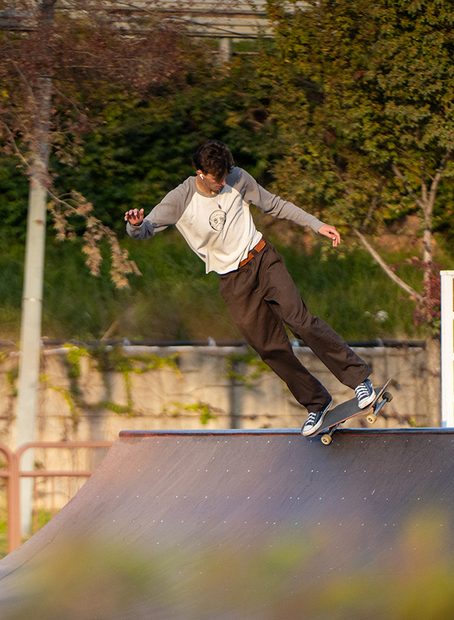 당신의 꿈에 닿길 바라요 LAOWA 200mm f/2 AF FF