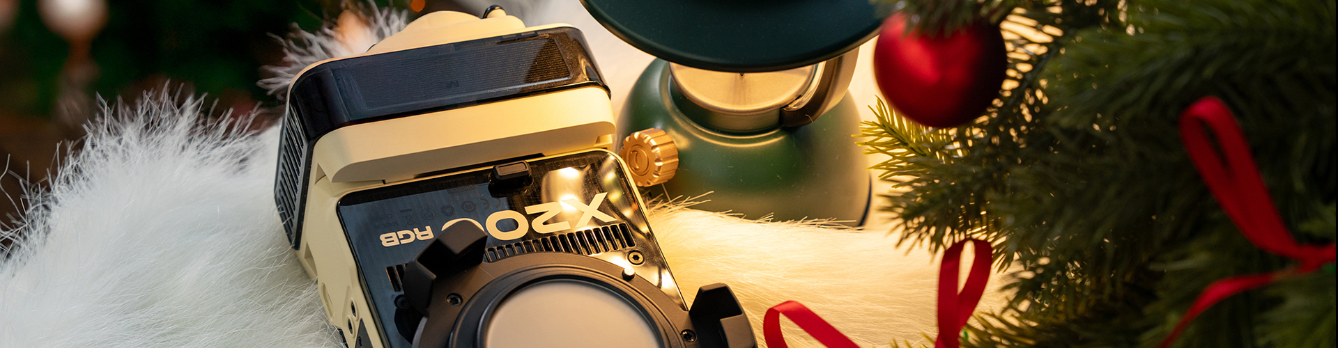 더욱 강력해진 200W 지속광 조명, ZHIYUN MOLUS X200