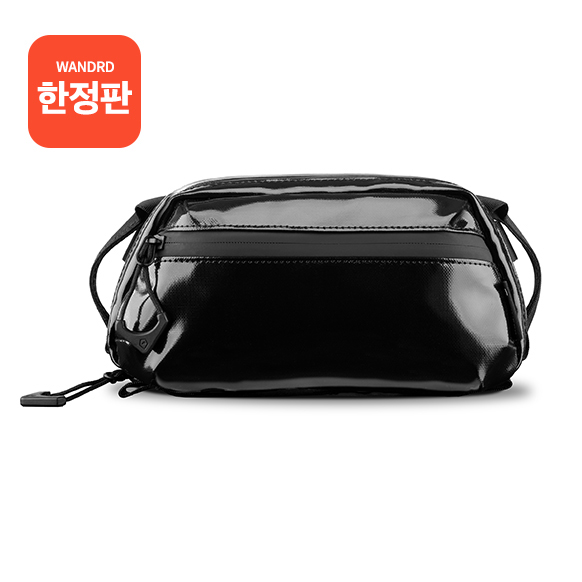 Tech Bag Medium (High Gloss Black)